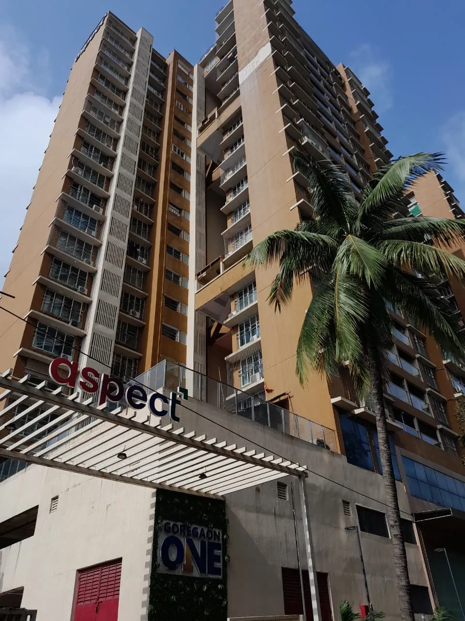5 BHK Goregaon One, Goregaon West — for Sale — photo 1