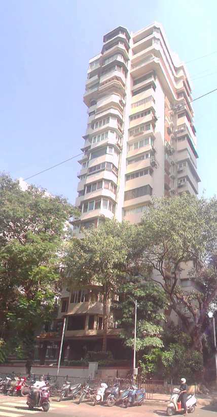 2 BHK Semi Furnished in Dalamal Apartments , Cuffe Parade