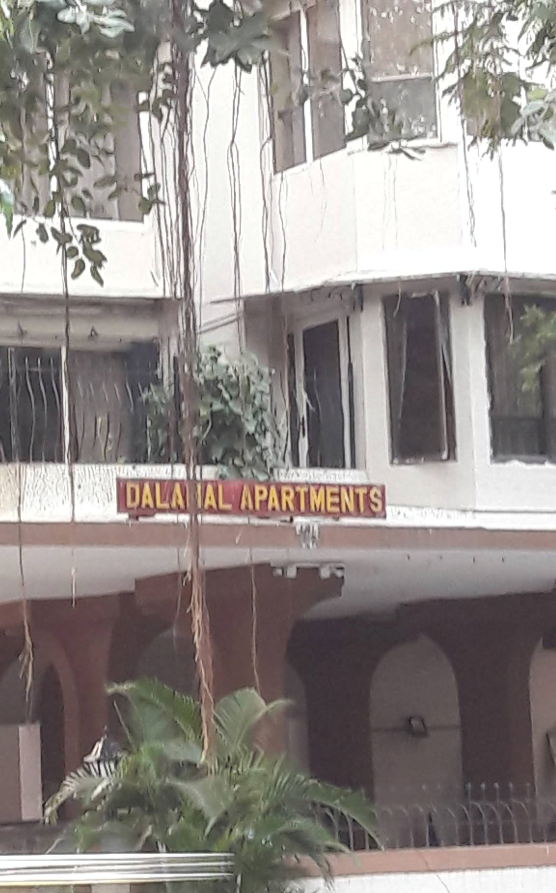 2 BHK Flats for Sale in Dalamal Apartments, Cuffe Parade