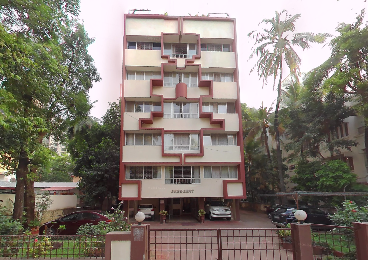 2 BHK Flats on Rent in Crescent, Bandra West