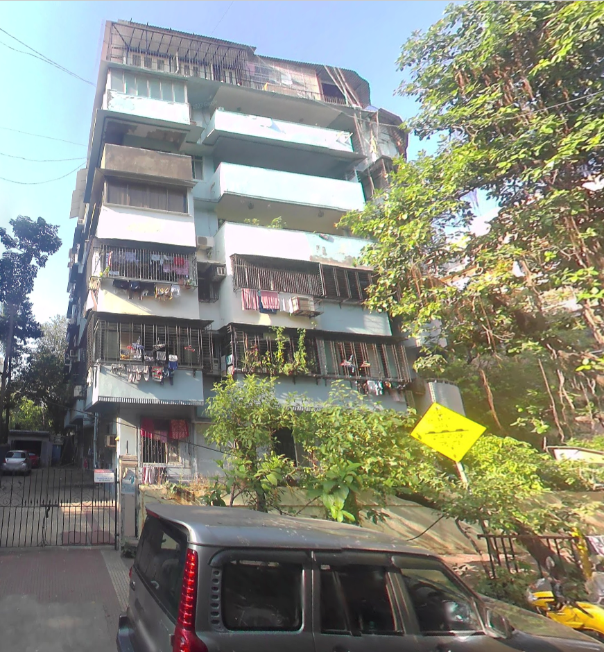 4 BHK Flats on Rent in Western Court, Marine Drive