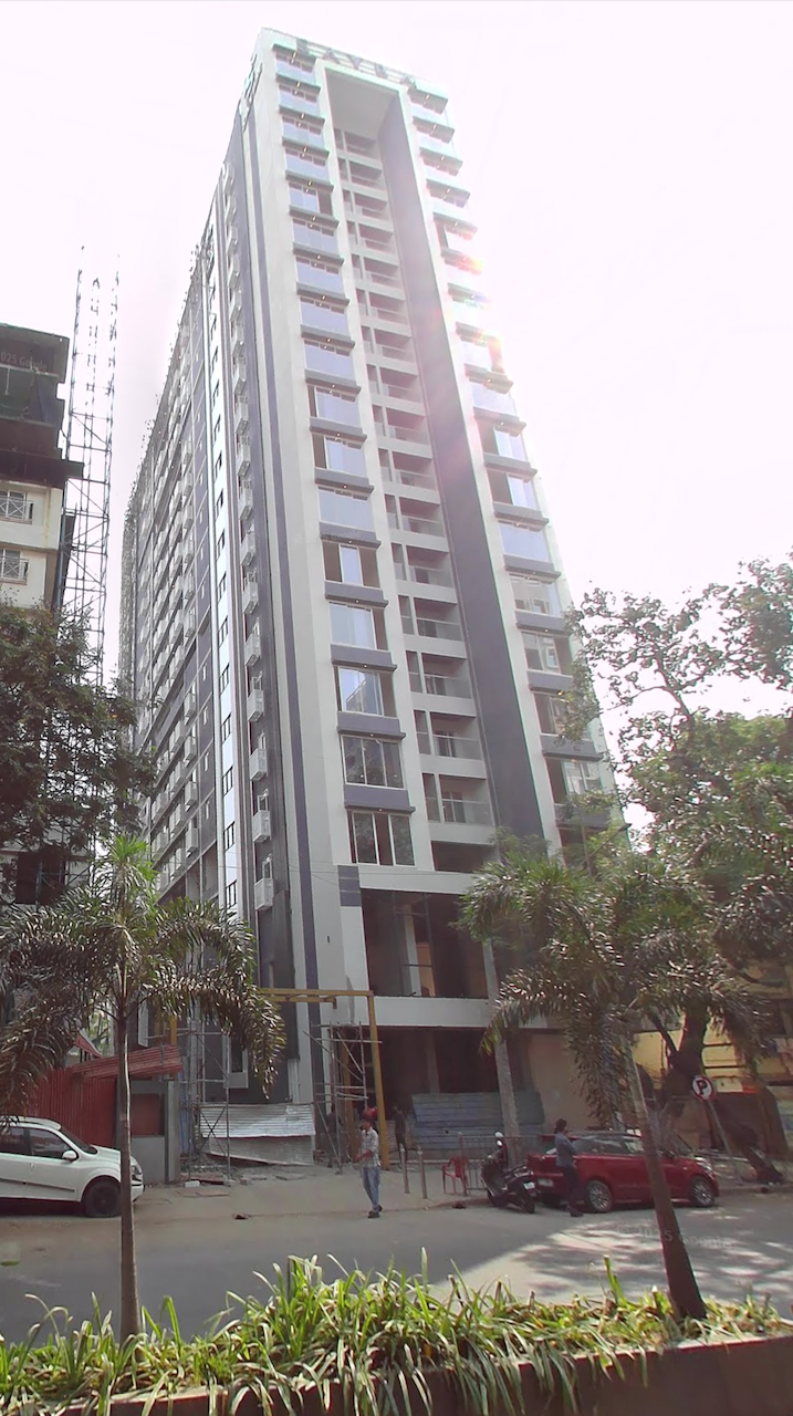 2 BHK Semi Furnished in Sayba Sapphire , Kurla