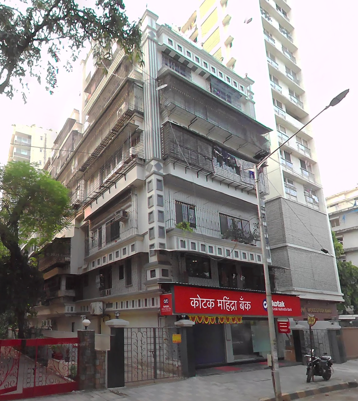 3 BHK Flats on Rent in Kailash CHS, Khar West