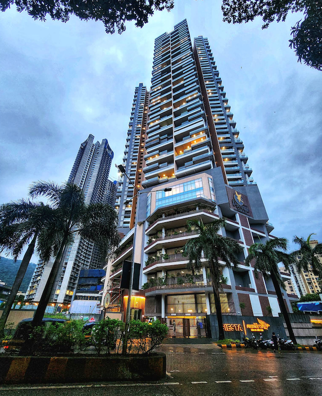 2 BHK Flats on Rent in Prestige Siesta, Mulund West