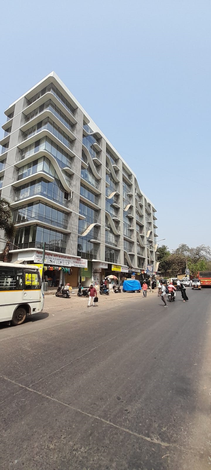Office Space Semi Furnished in 93 Palladian , Andheri East