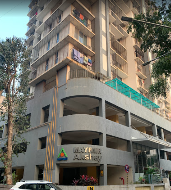 4 BHK Flats for Sale in Mayfair Akshay, Andheri West