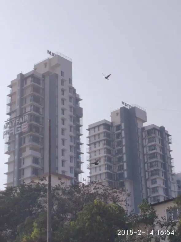 4 BHK Flats for Sale in Mayfair Akshay, Andheri West