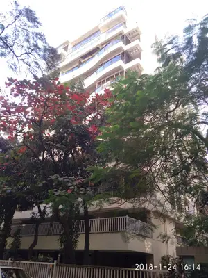 4 BHK Flats on Rent in Meera, Khar West