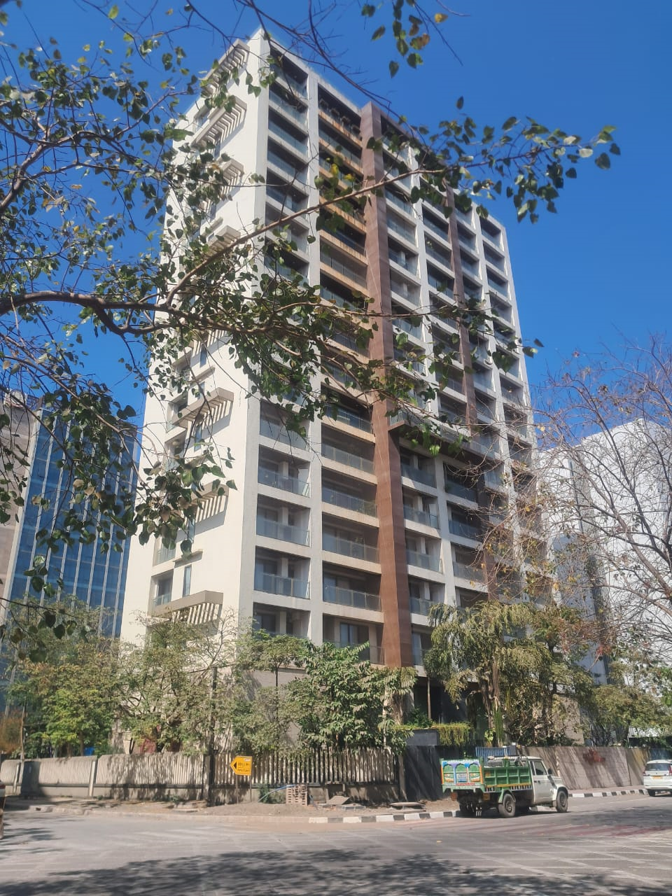 2 BHK Flats on Rent in Naman Residency, Bandra East