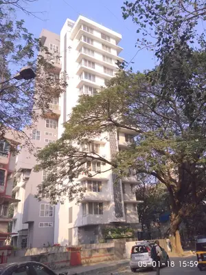 4 BHK Flats for Sale in Natraj, Khar West