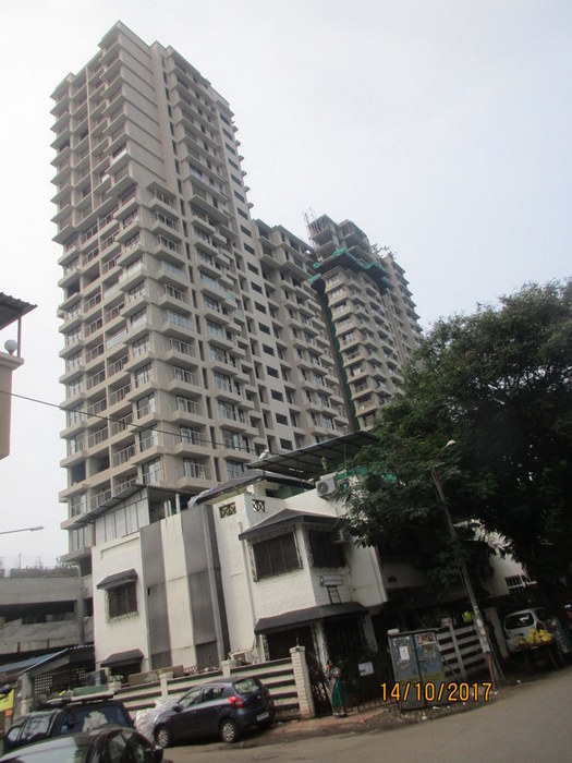Neminath Luxeria, Andheri West