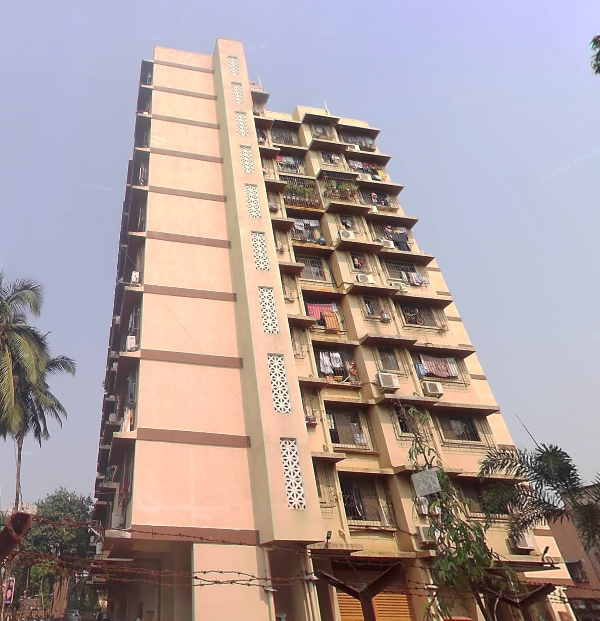 2 BHK Semi Furnished in Paramount , Andheri East