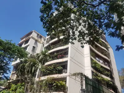 3 BHK Flats for Sale in Peninsula, Juhu