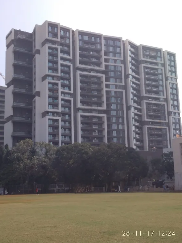 3 BHK Flats on Rent in Rustomjee Oriana, Bandra East