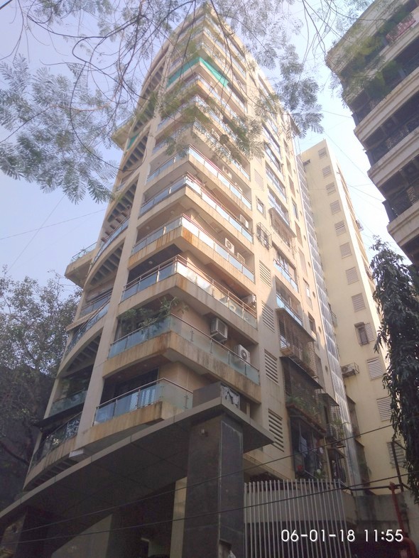 3 BHK Un Furnished in Satra Residency , Khar West