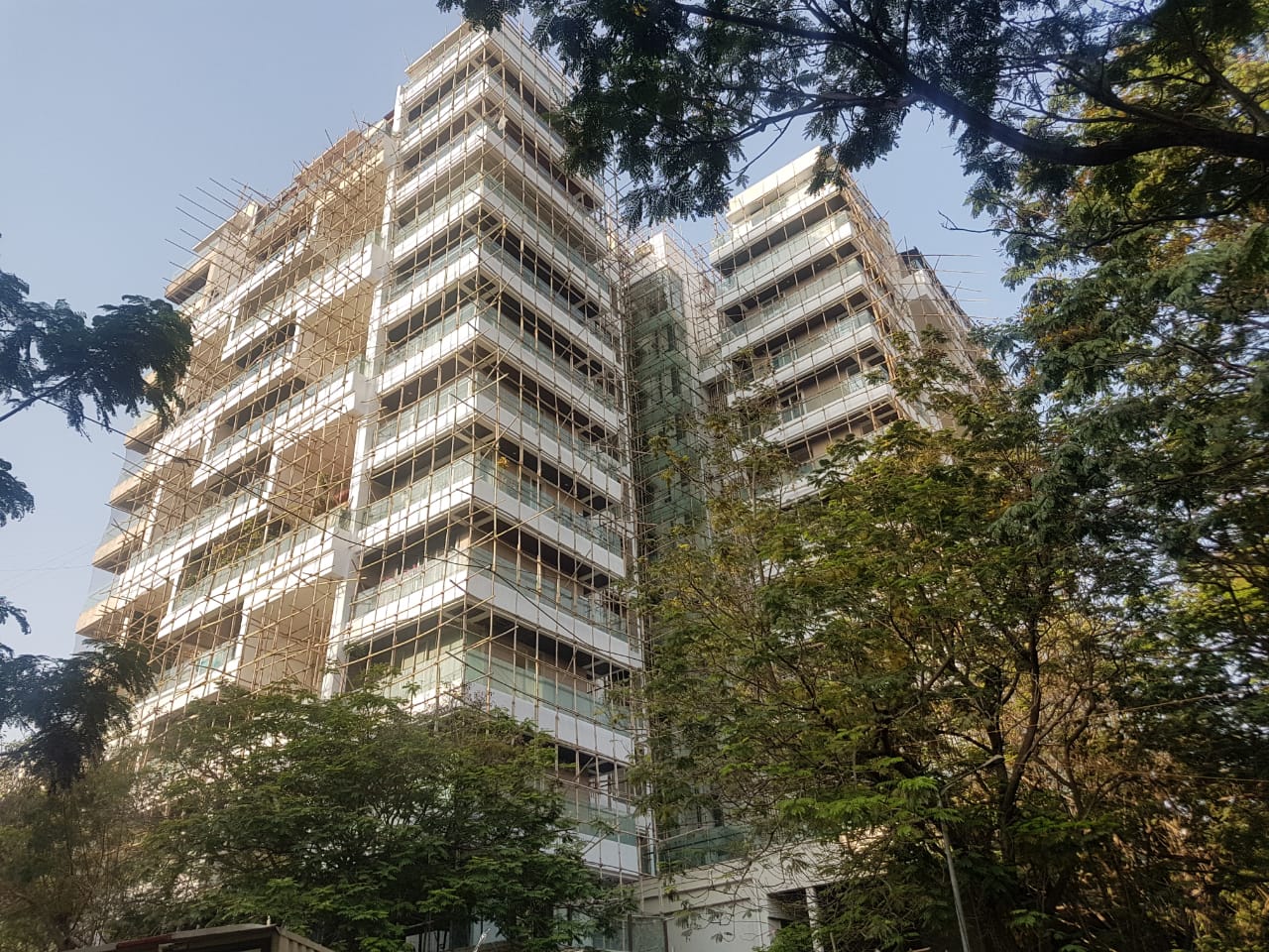 Building - Satra Signature, Juhu