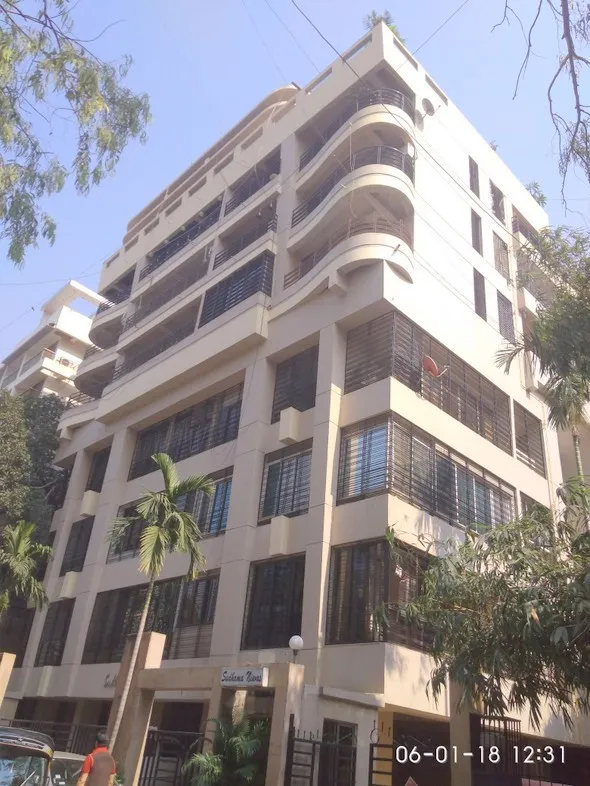 3 BHK Flats for Sale in Sudhama Niwas, Khar West