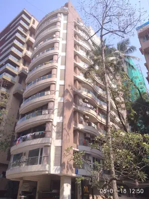 2 BHK Flats on Rent in SUPREME SERENITY, Khar West