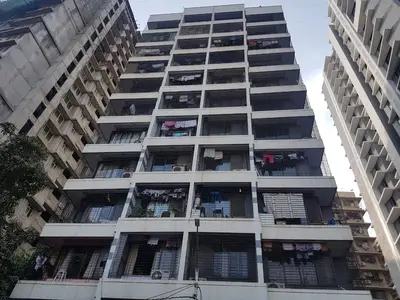 2.5 BHK Surya Darshan, Andheri West — for Sale — photo 1 thumbnail