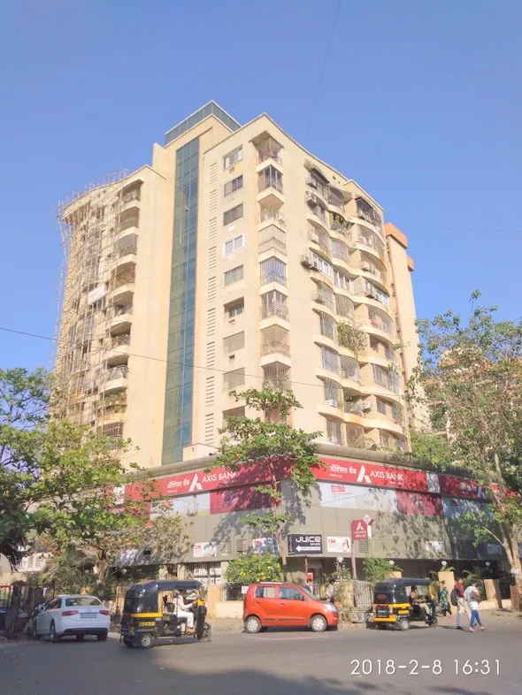 2 BHK Flats for Sale in The Spring Fields, Andheri West