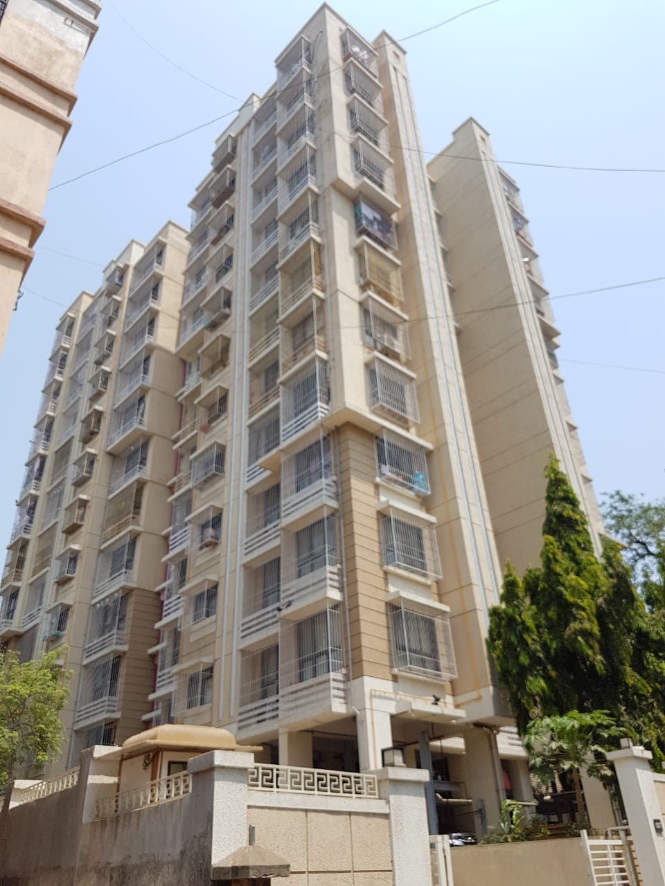 3 BHK Unfurnished in Vighnarajendra , Andheri West