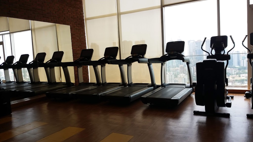 4 BHK Flats on Rent in Crescent Bay, Parel