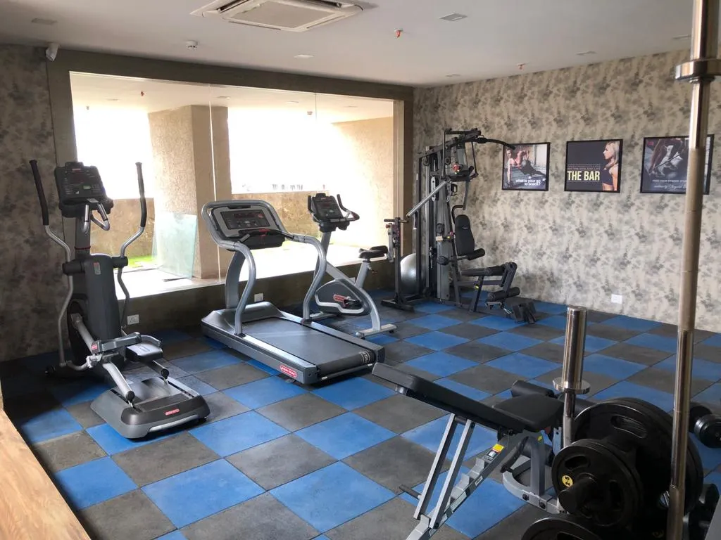 4 BHK Flats for Sale in Ekta Invictus, Dadar East