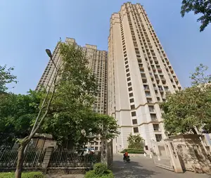 Hiranandani Solitaire