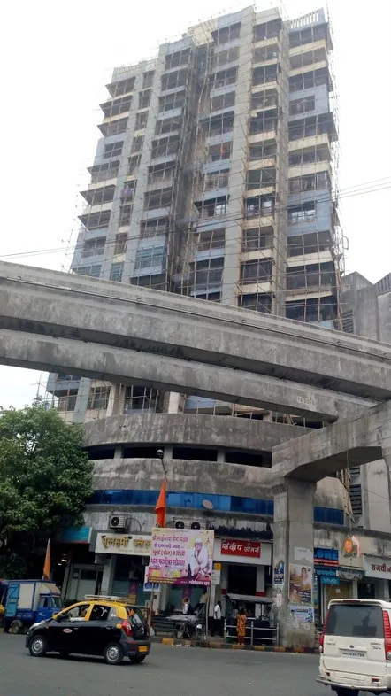 2 BHK Flats for Sale in Rupji Castle, Parel