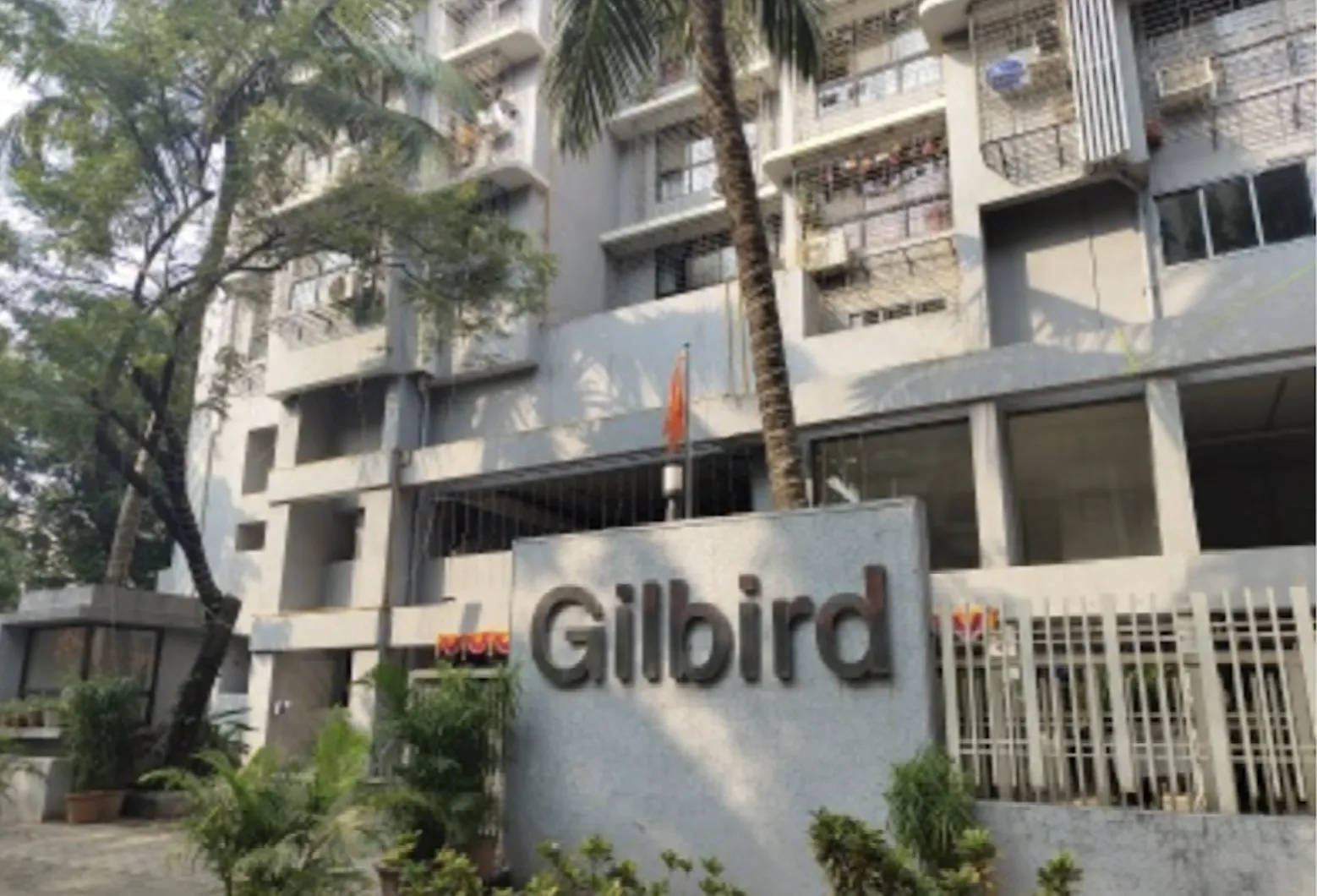 1 - Sunteck Gilbird, Sion