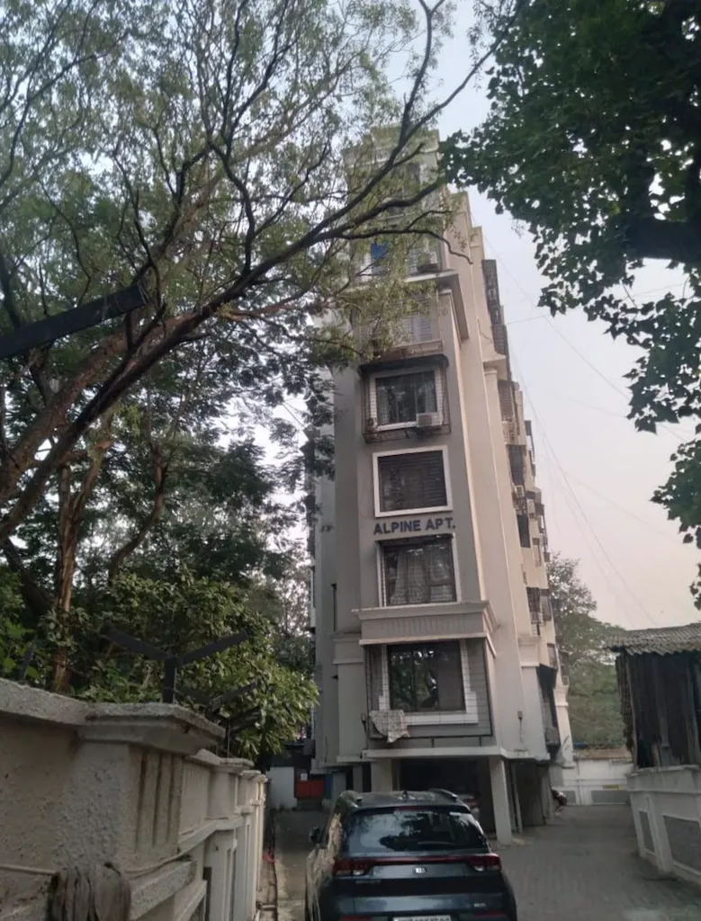 2.5 Alpine Apartment, Chembur — for Sale