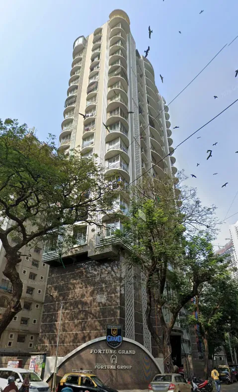 4 BHK Semi Furnished in Fortune Grand , Mumbai Central