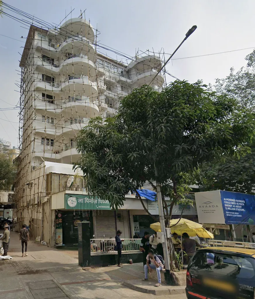 1 - Cornelian Building, Kemps Corner