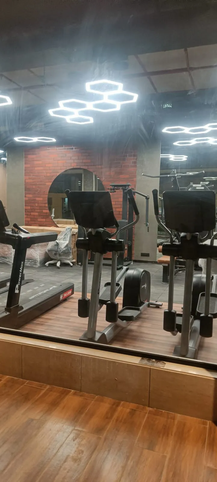 Gym - Bharat Primavistas, Vile Parle West