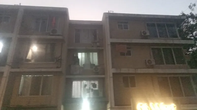 4 BHK 56 West for Rent in Vile Parle West