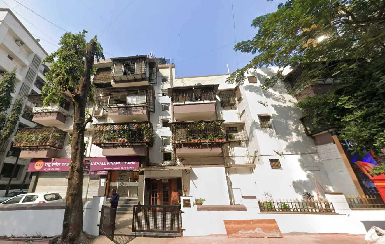 2 BHK Lubina, Bandra West — for Rent