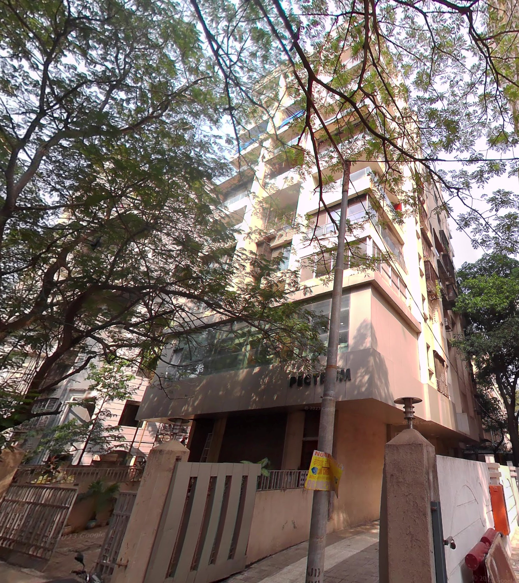 4 BHK Semi Furnished in Spectrum , Ghatkopar East