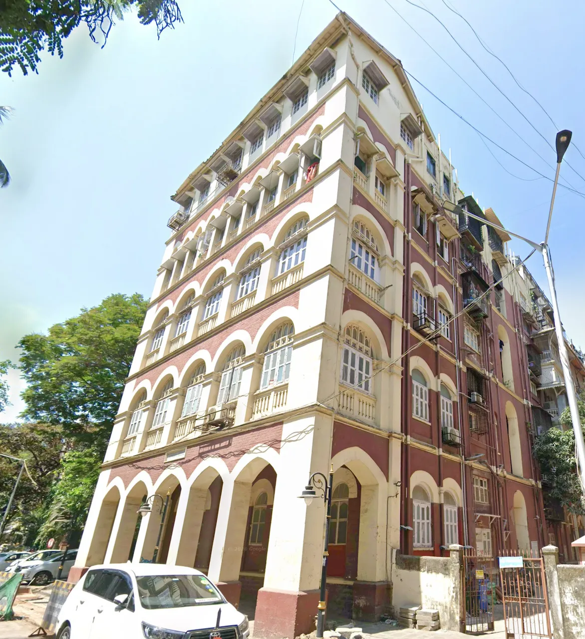 3 BHK Jenkins House, Colaba — for Sale