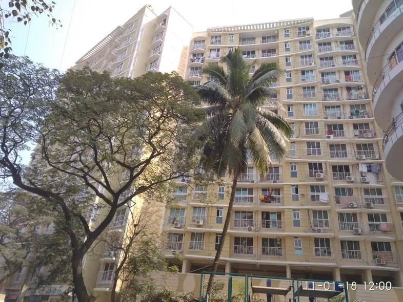 2 BHK Flats for Sale in Trinity, Powai