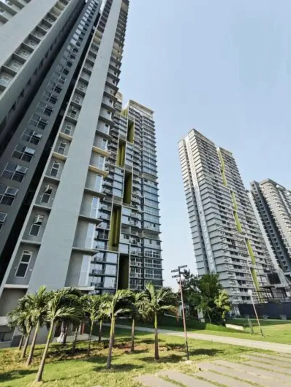 2 Tata Serine, Thane West — for Sale