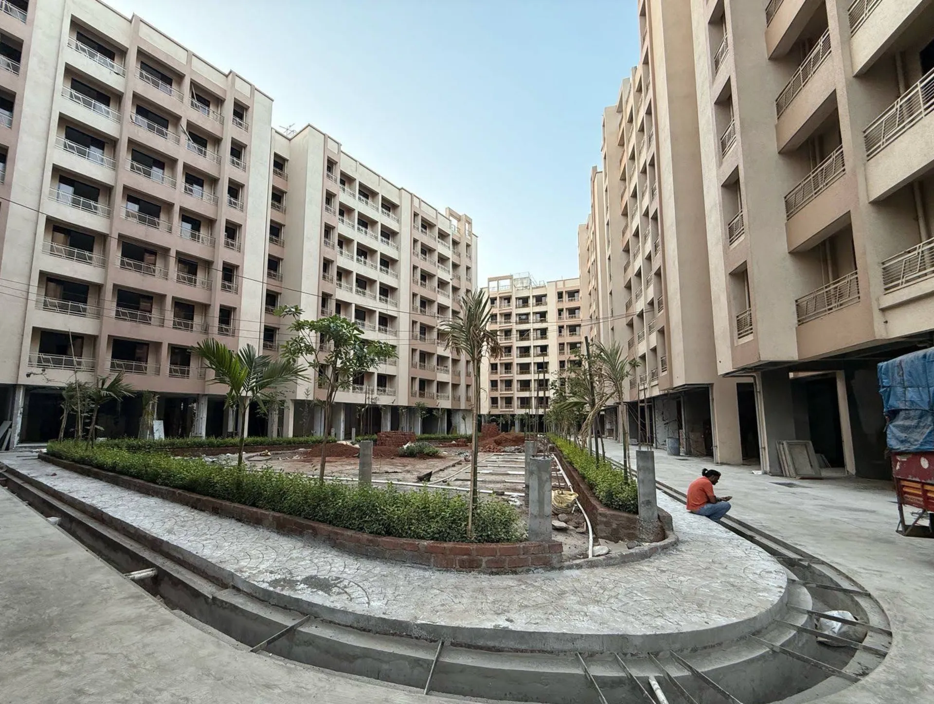 2 BHK Mukta Gharonda, Thane West — for Sale — photo 3
