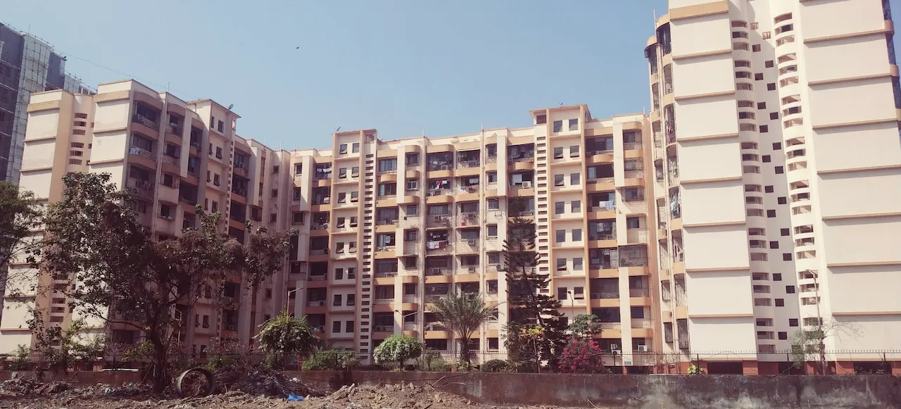 1 Silver Square, Santacruz East — for Rent