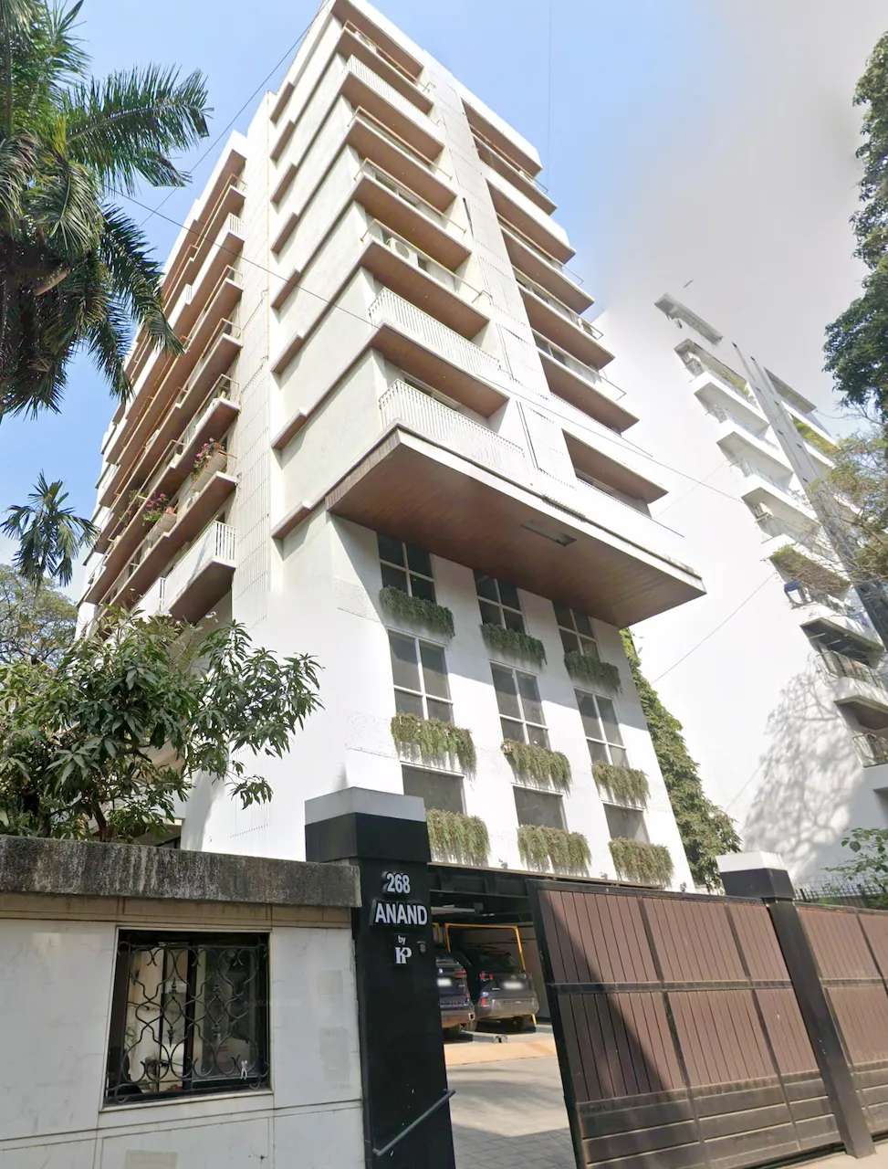 3 BHK 268 Anand, Khar West — for Sale