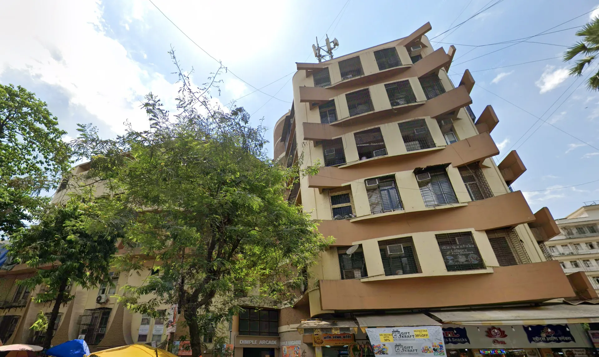 Office Dimple Arcade, Kandivali East — for Rent