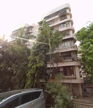 1 BHK Green Star, Bandra West — for Rent — photo 2 thumbnail