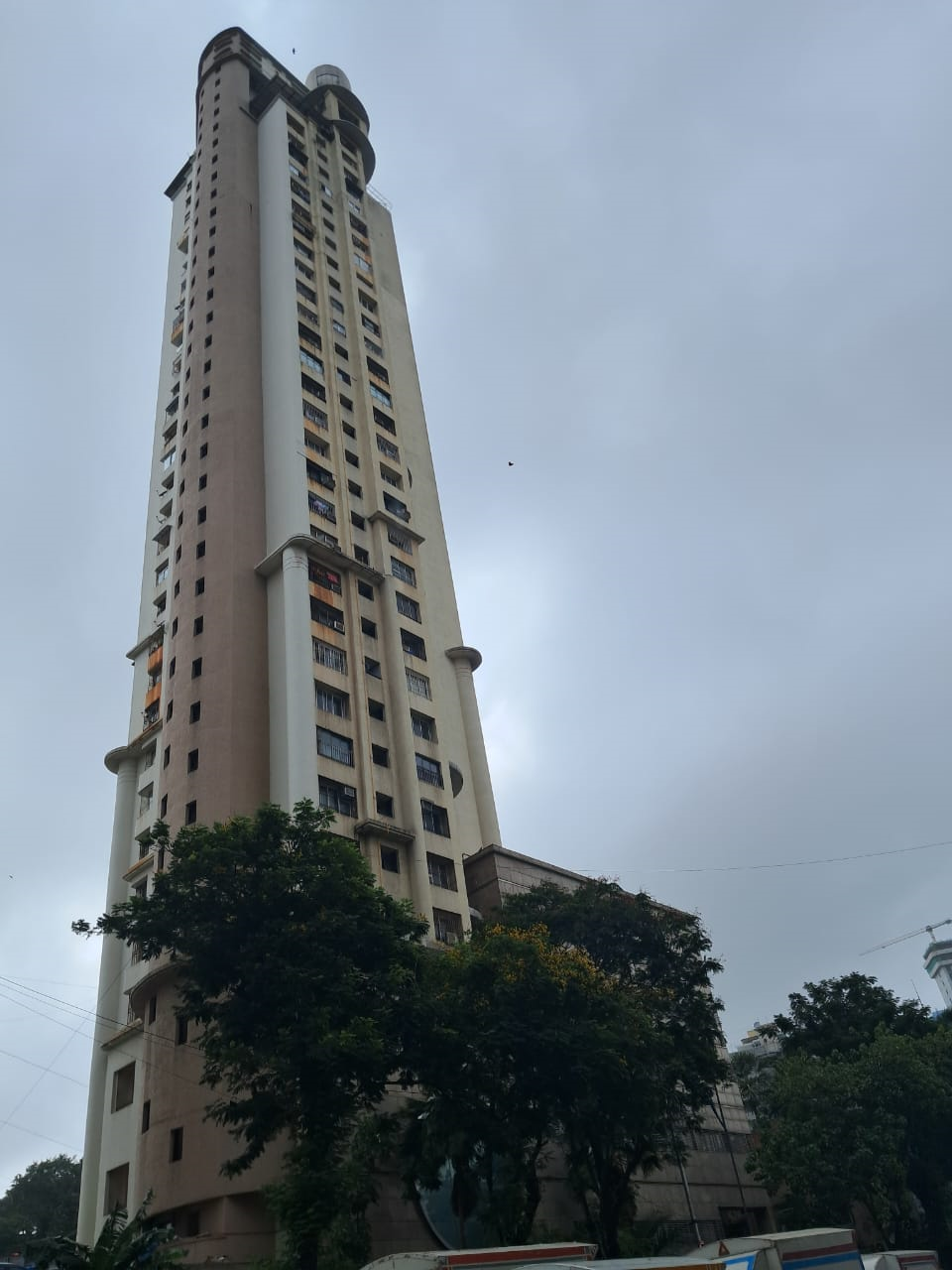 4 BHK Avarsekar Heights for Rent in Worli