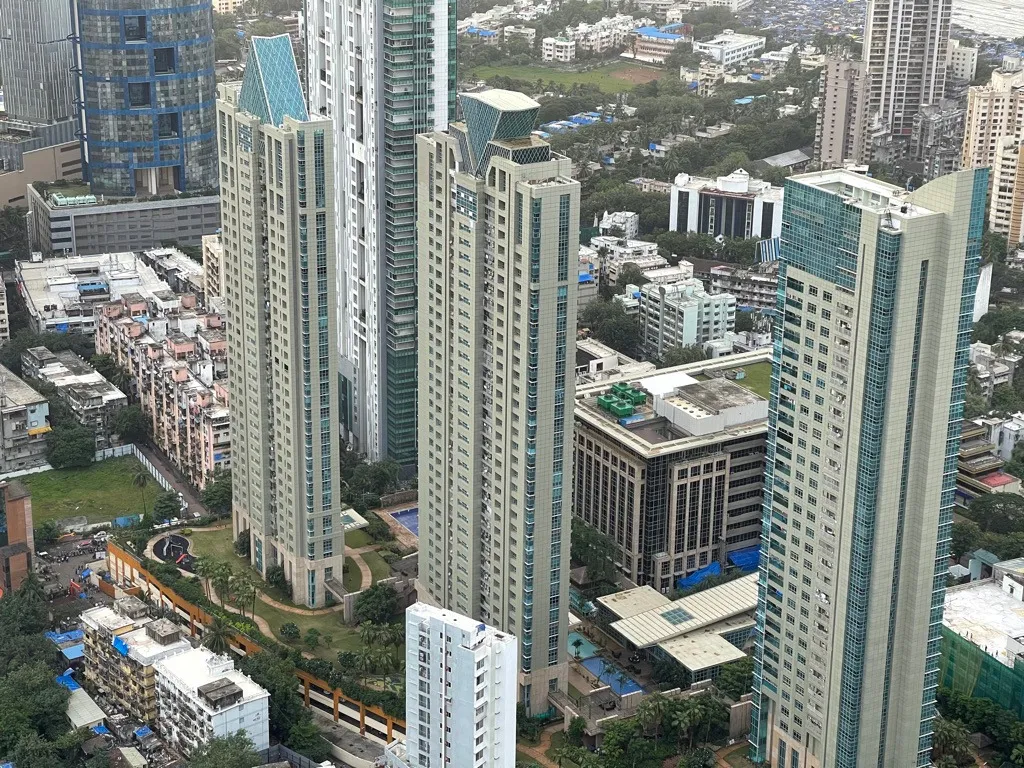 3 BHK Flats for Sale in Beaumonde, Prabhadevi