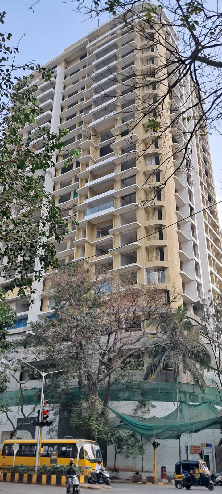 4 Flats for Sale in Cassias, Bandra West