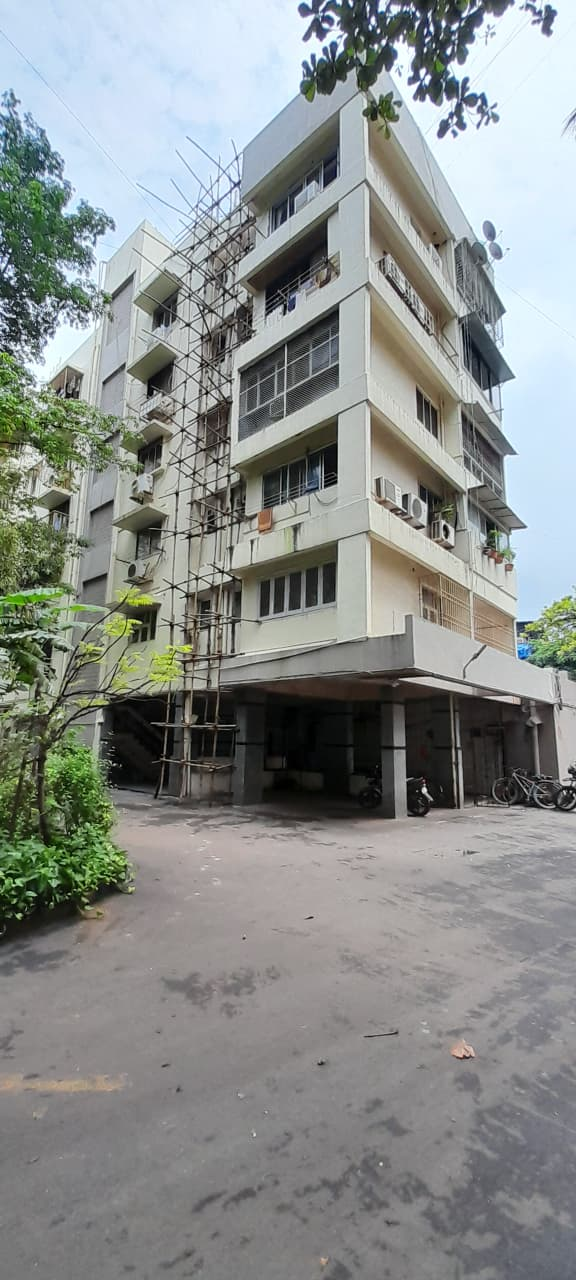 2 BHK Flats on Rent in Sea Palace, Juhu