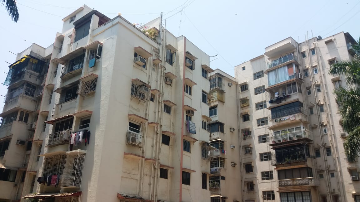 1 BHK Flats for Sale in Cozy Home, Bandra West